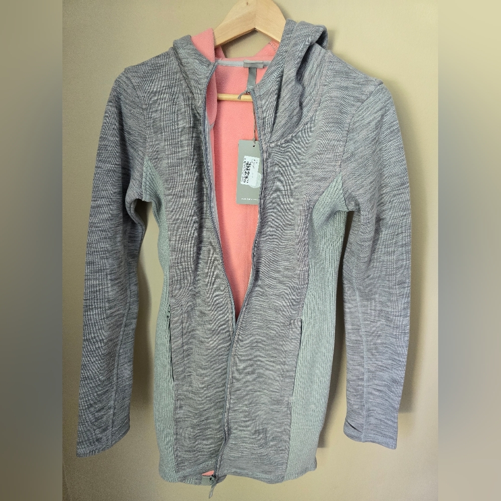 Bench Jacket - Picture 2 of 11
